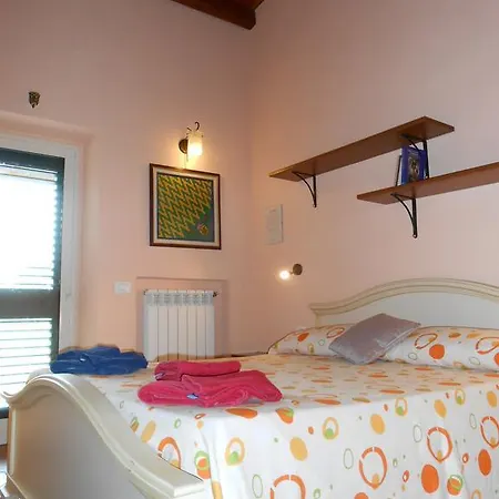 Le Contrade Tropea * Brattiro
